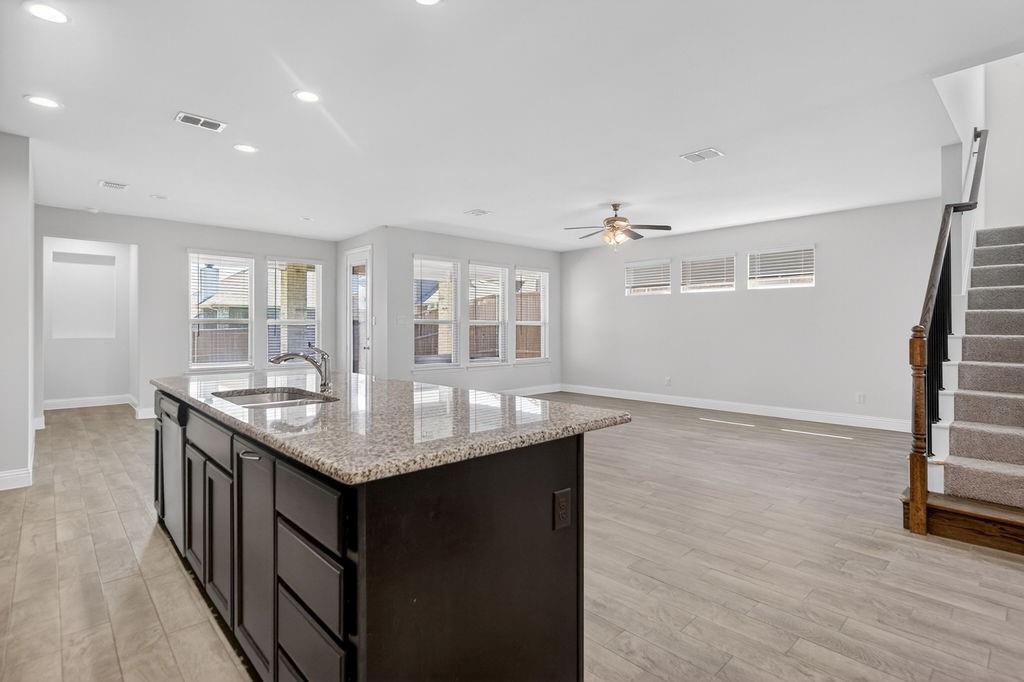 Live Oak Crk - Residential