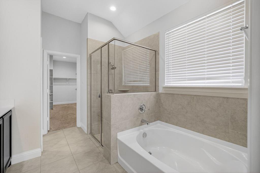 Live Oak Crk - Residential