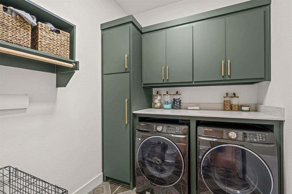 Creeks Of Aledo - Residential