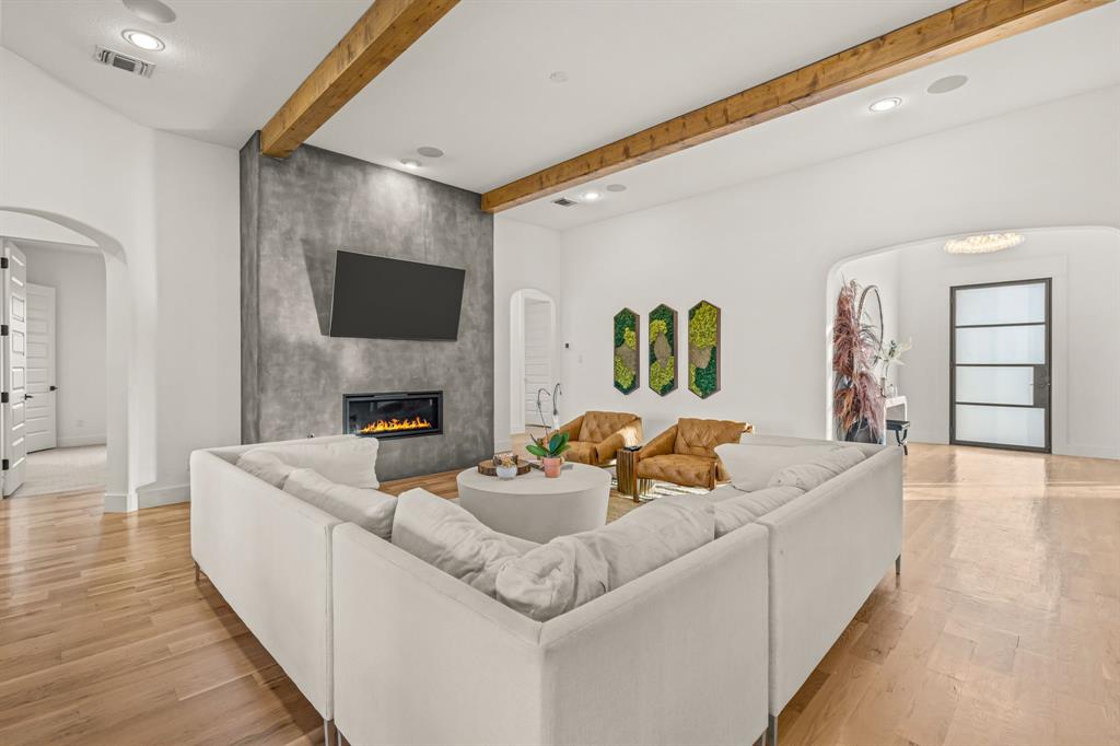 Creeks Of Aledo - Residential