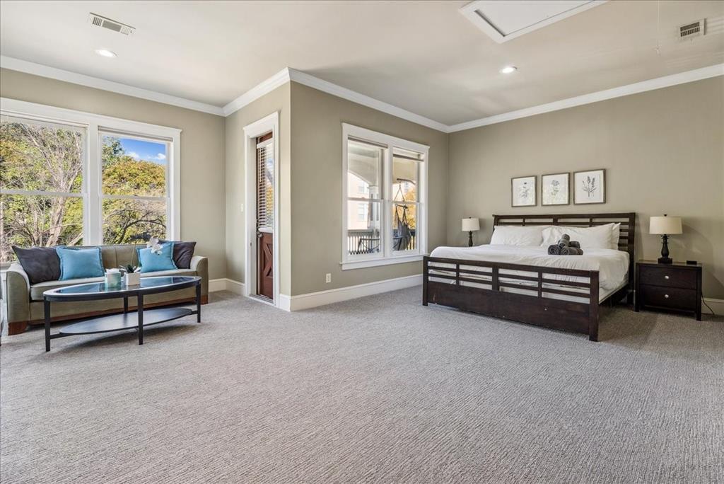 Fairmont Mews - Residential Lease