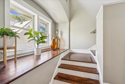 Tiny photo for 2618 Thomas Avenue, Dallas, TX 75204 (MLS # 20780017)