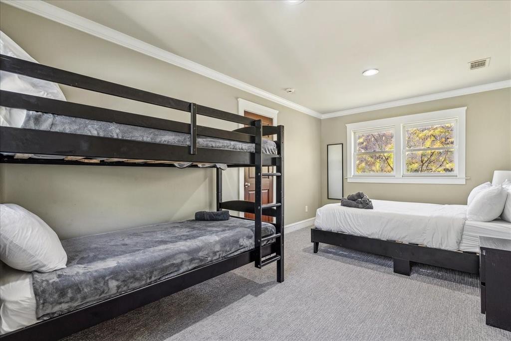 Fairmont Mews - Residential Lease