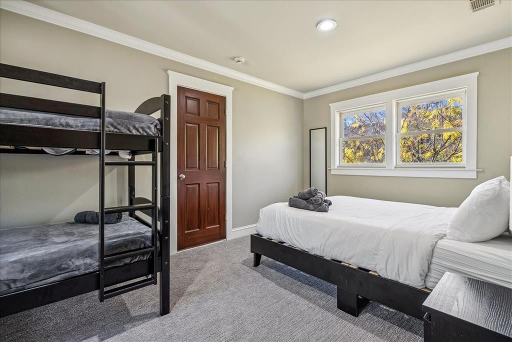 Fairmont Mews - Residential Lease