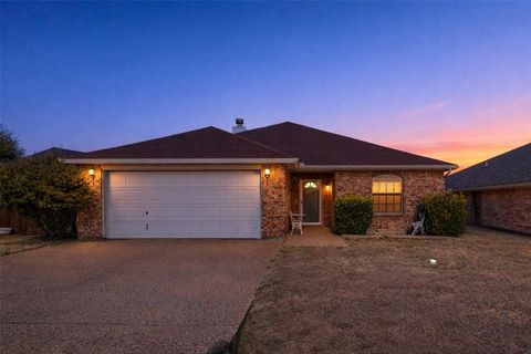 717 Rambling Court Granbury TX 76049