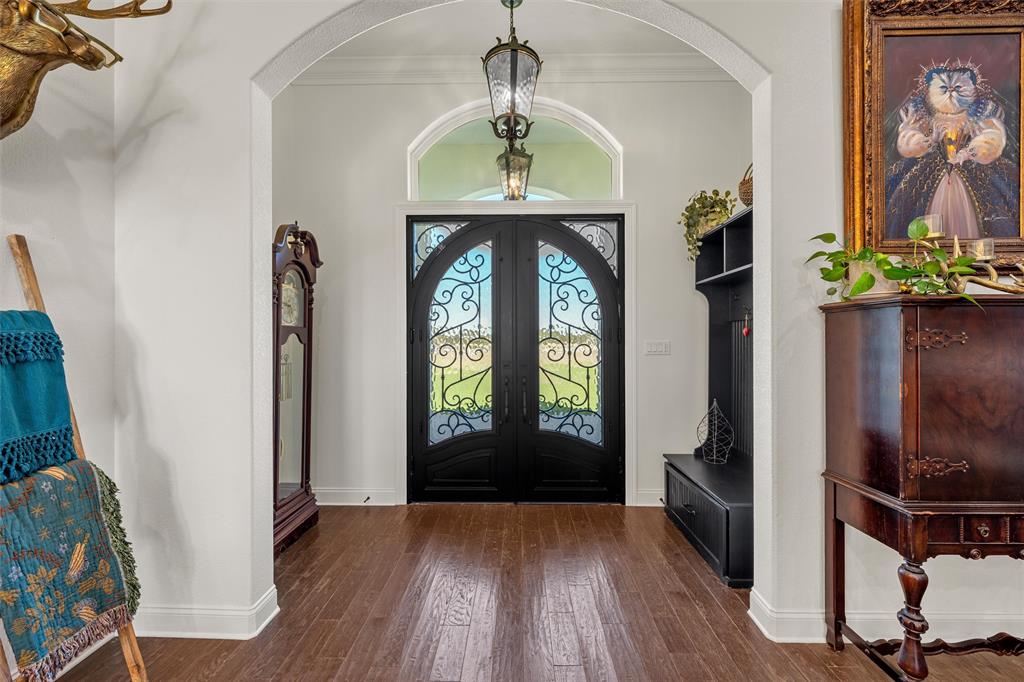 124 Private Road 3666