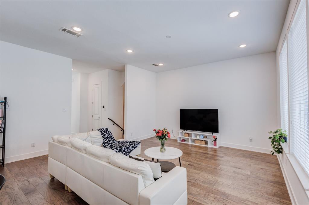 Savannah Larkspur Add - Residential