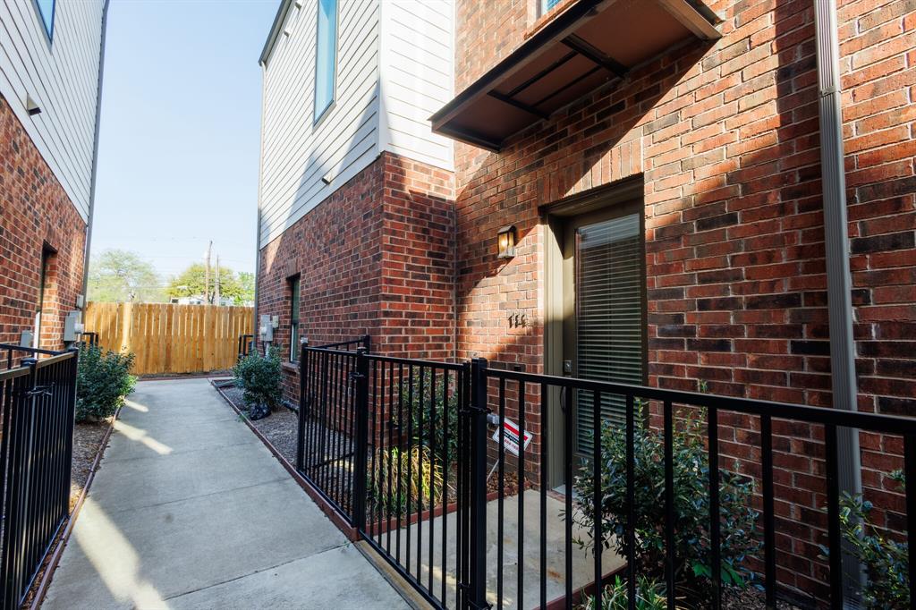 Savannah Larkspur Add - Residential