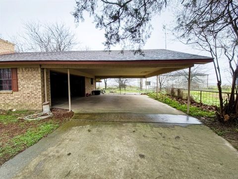 A home in Sulphur Springs