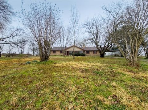 A home in Sulphur Springs