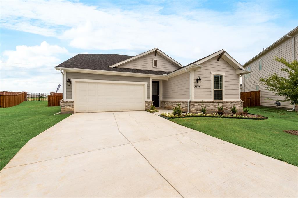 805 Hayes Court