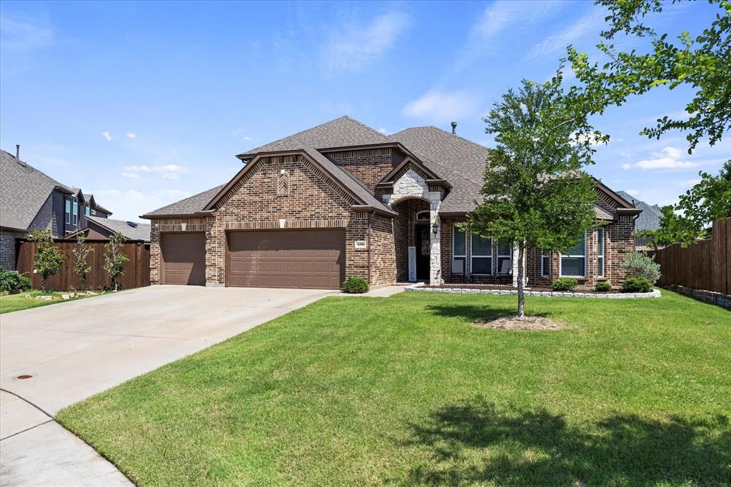 Photo of 4306 Gulls Landing Circle, Garland, TX 75043 (MLS # 21163205)