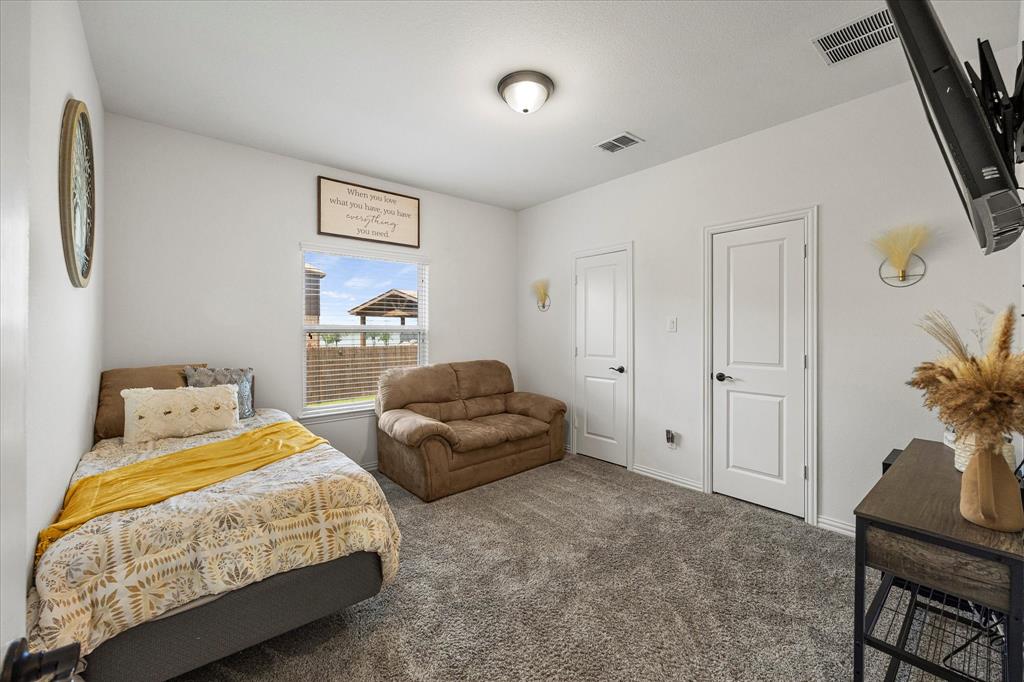 4306 Gulls Landing Circle