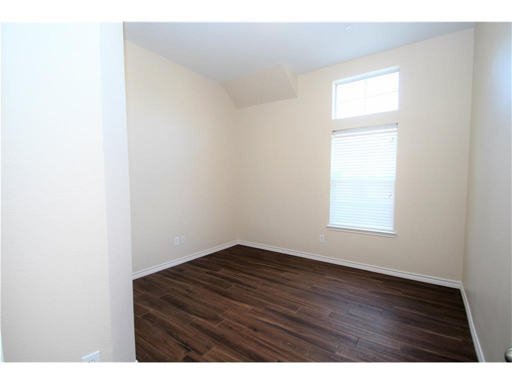 Mistletoe Hill Ph IV - Residential Lease