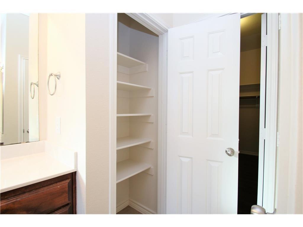 Mistletoe Hill Ph IV - Residential Lease