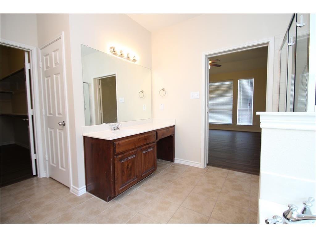 Mistletoe Hill Ph IV - Residential Lease