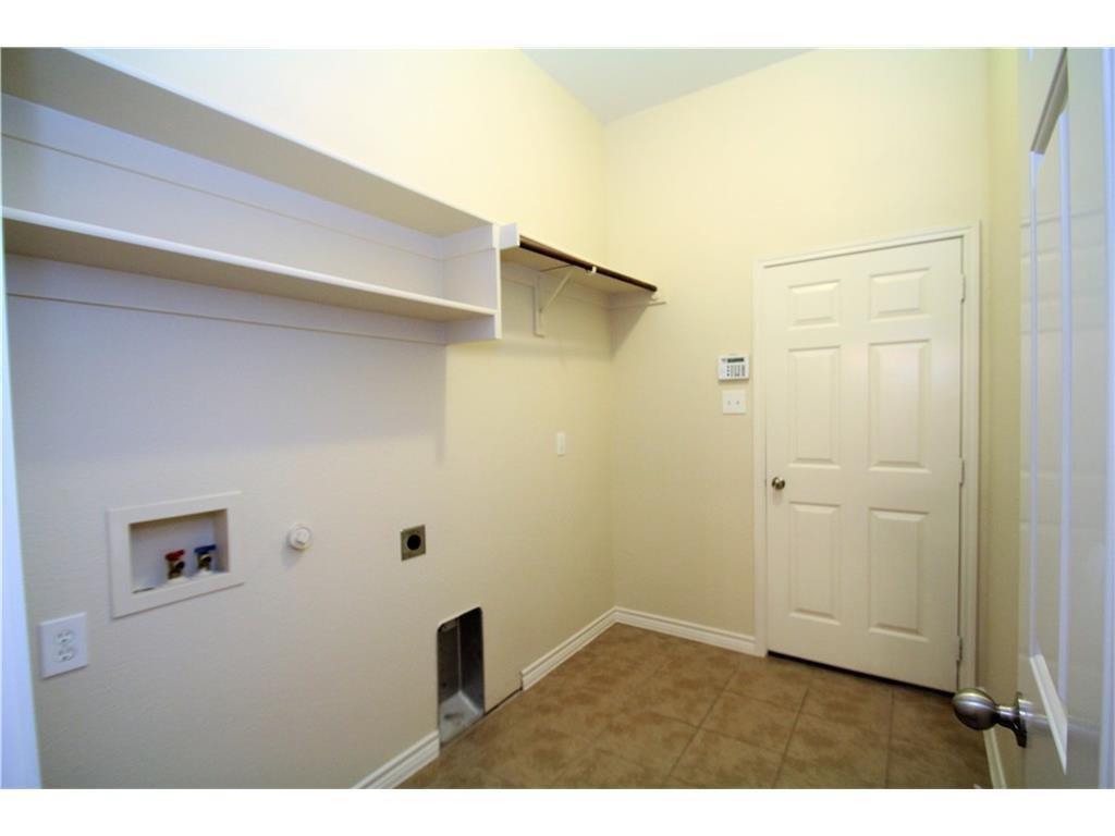 Mistletoe Hill Ph IV - Residential Lease