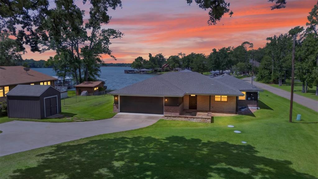 1075 Callender Lake Drive
