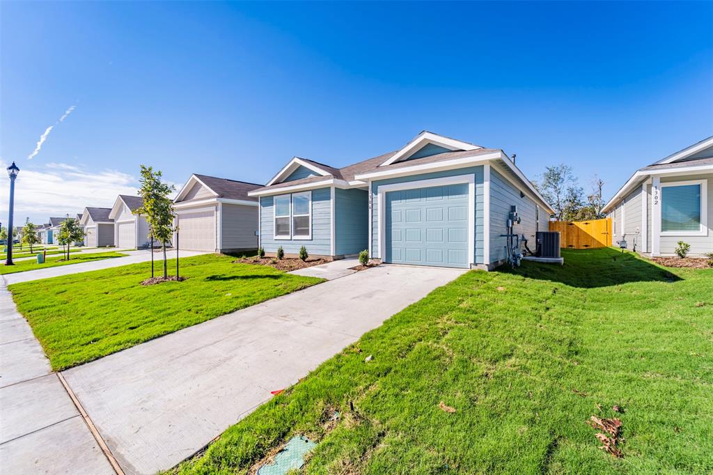 Cypress Creek E Cottage Ph1 - Residential Lease