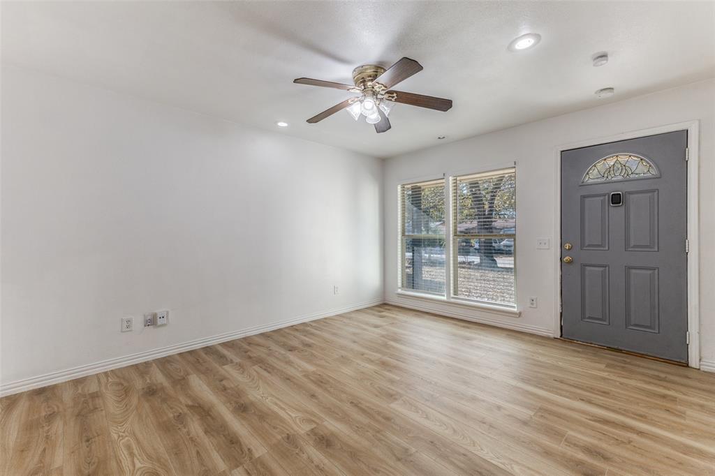 Freeway Forest 03 - Residential