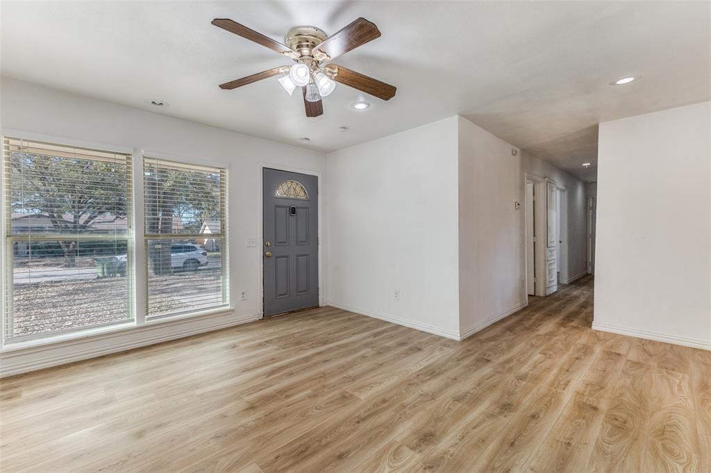 Freeway Forest 03 - Residential