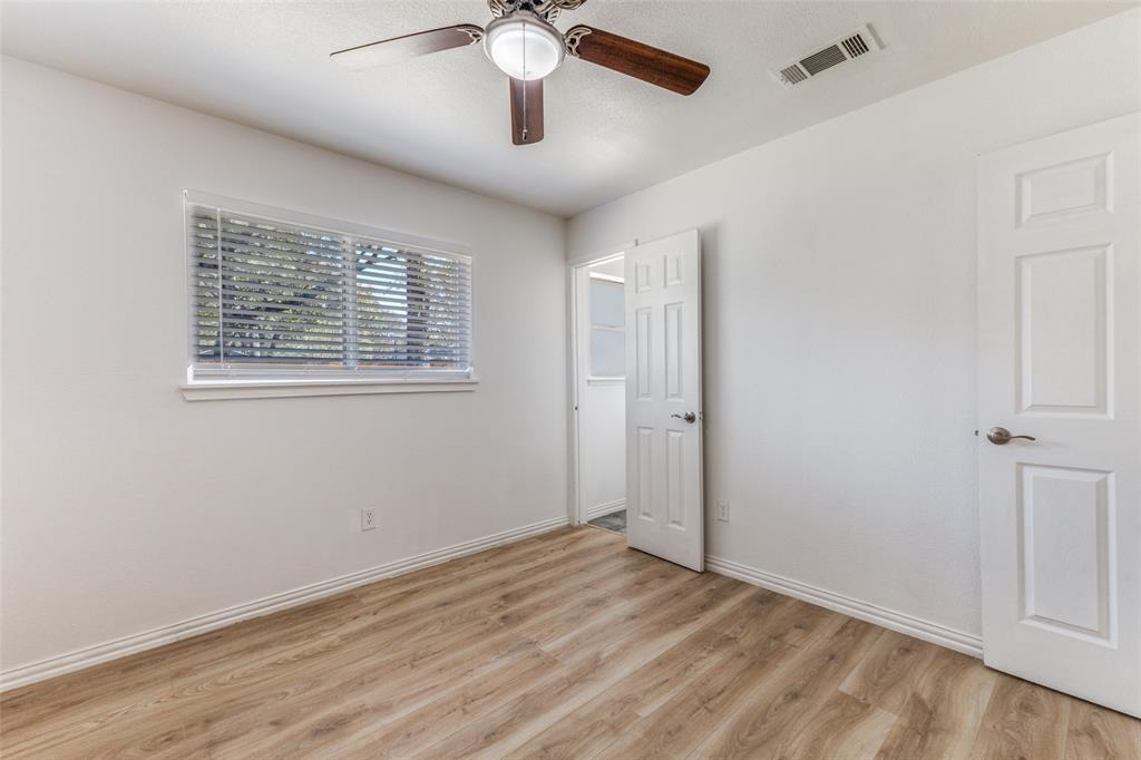 Freeway Forest 03 - Residential