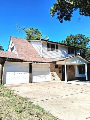 1111 HICKORY ST, IRVING, TX 75060 - Image 2a92ea51955eda5ea1db523c7fa4e4bd/3358219771