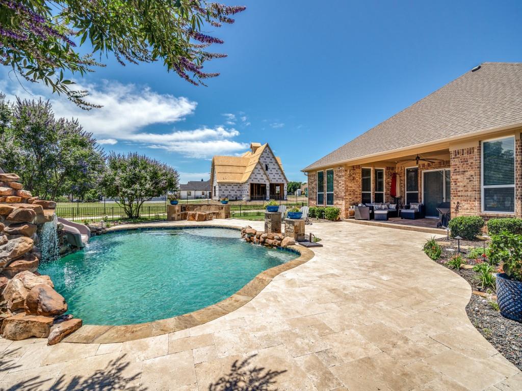 2524 Morning Mist Lane