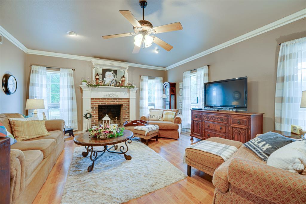 200 Private Road 6570