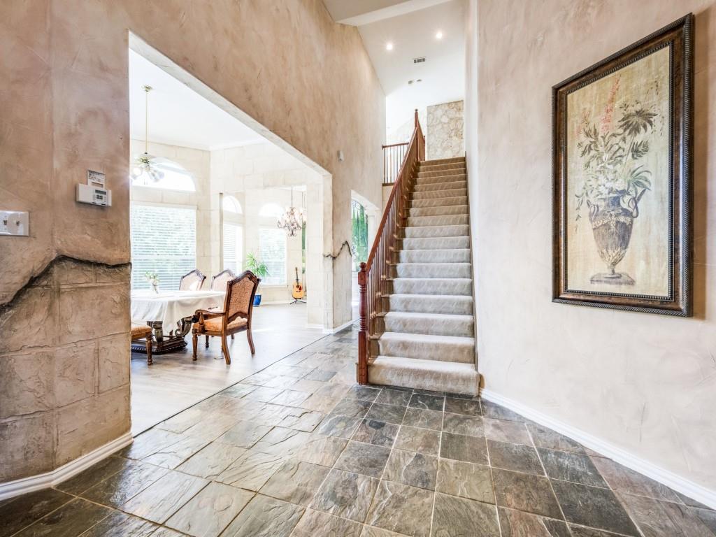 2302 Creek Crossing Drive