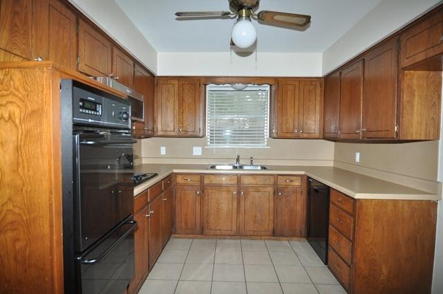 Donna Park Add - Residential Lease