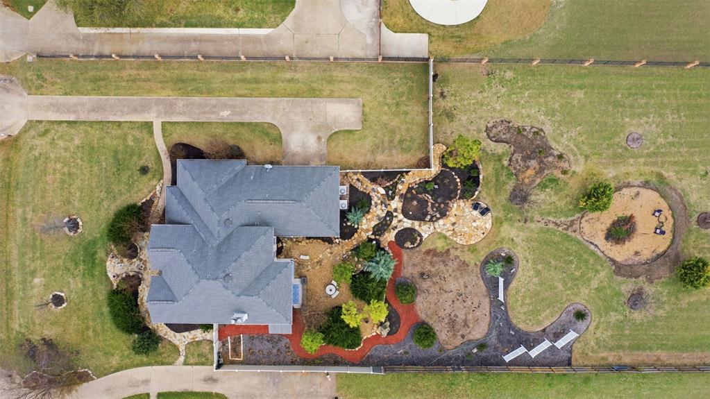 Country Rdg Estate - Residential