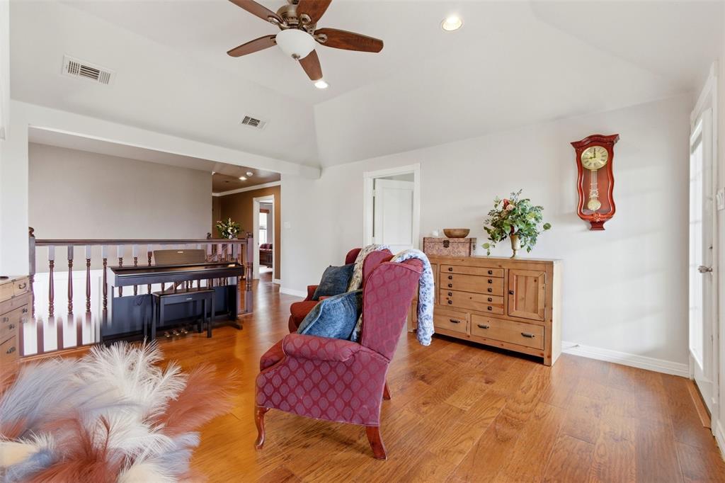 Country Rdg Estate - Residential