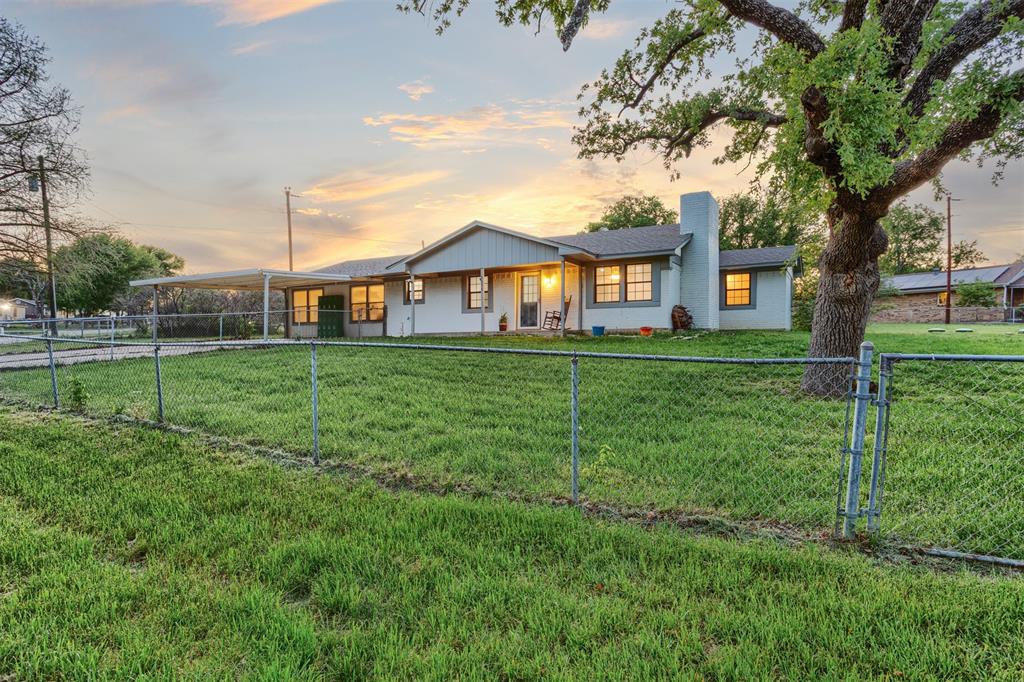 Hilltown 1 - Residential Lease