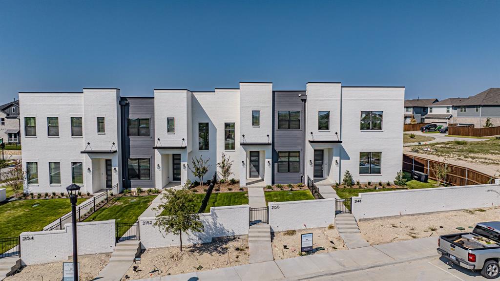 2152 Village Walk Place