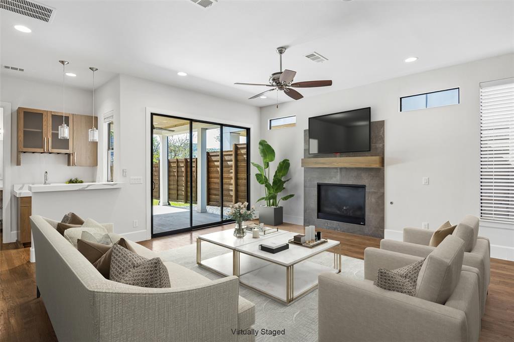 2319 N Prairie Avenue