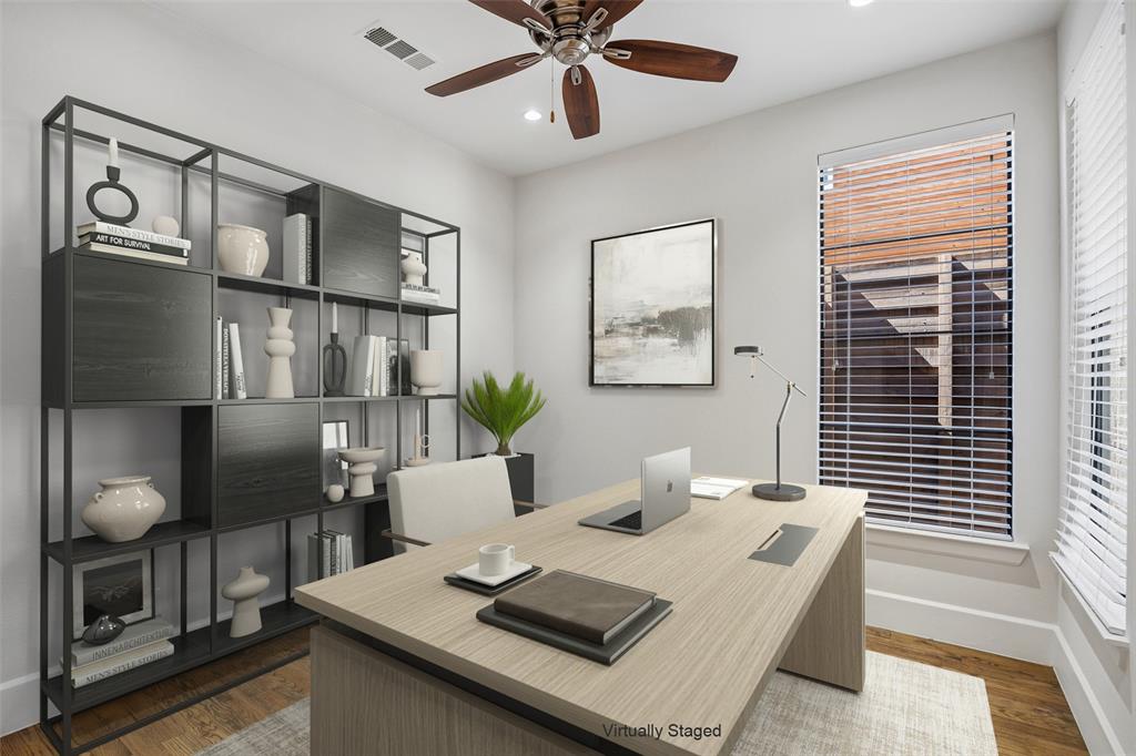 2319 N Prairie Avenue