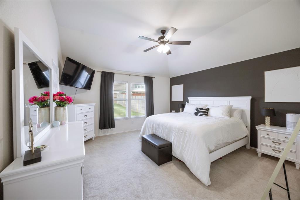 1009 Utopia Lane