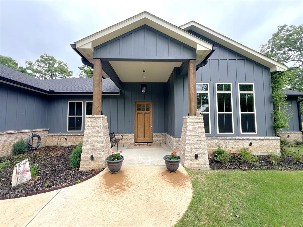 297 Private Road 5982