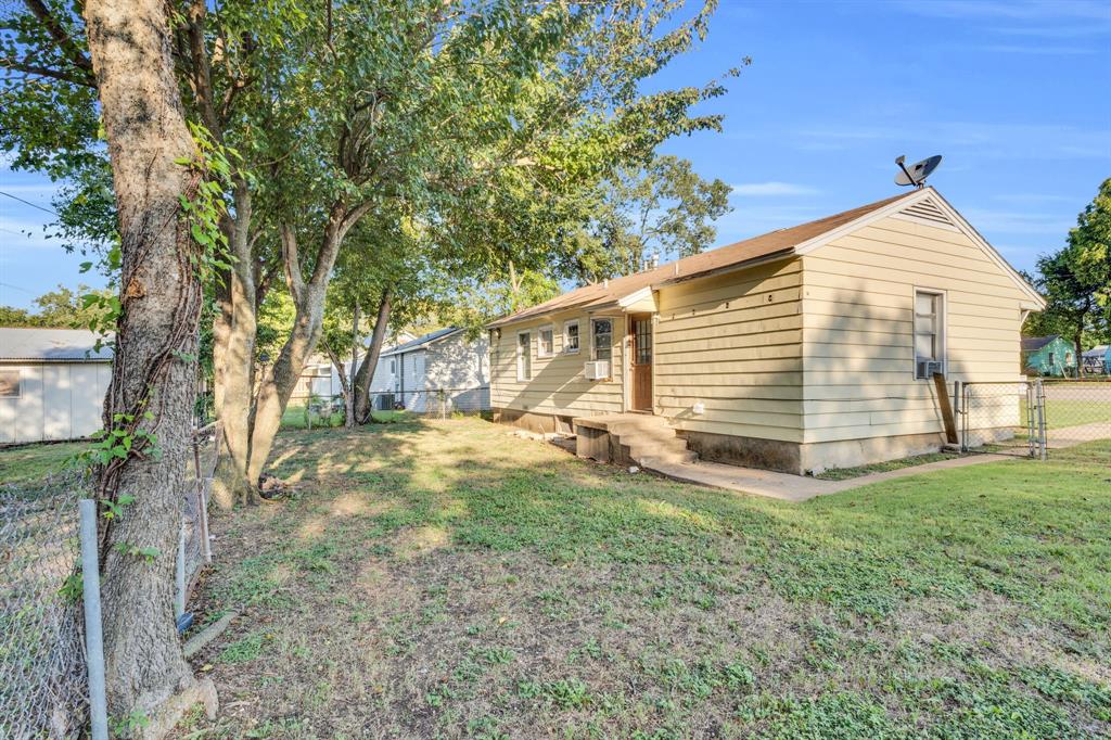 202 W Wheatland Road