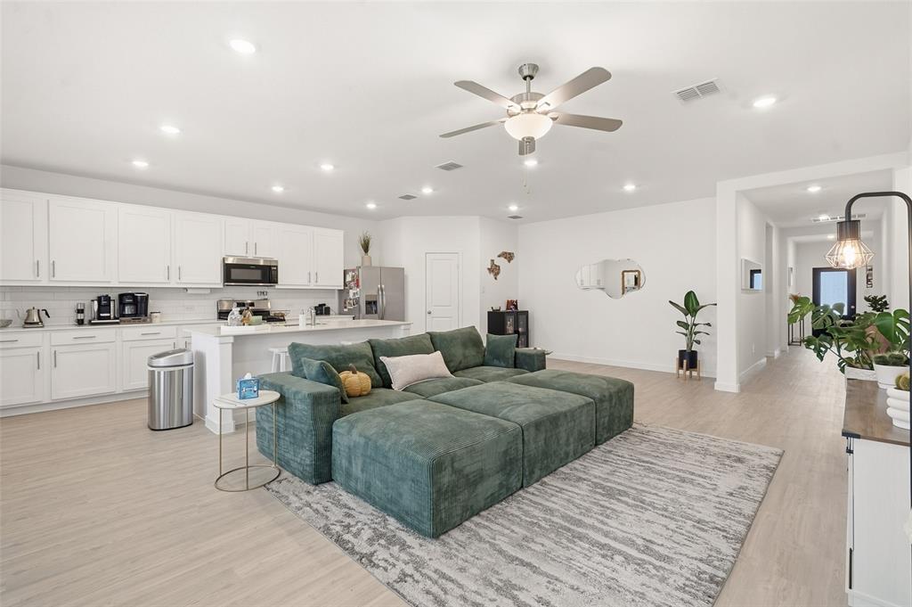 Shaded Tree Ph 1 - Residential Lease