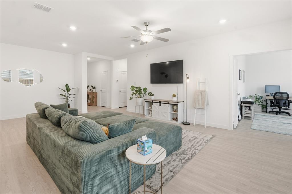 Shaded Tree Ph 1 - Residential Lease