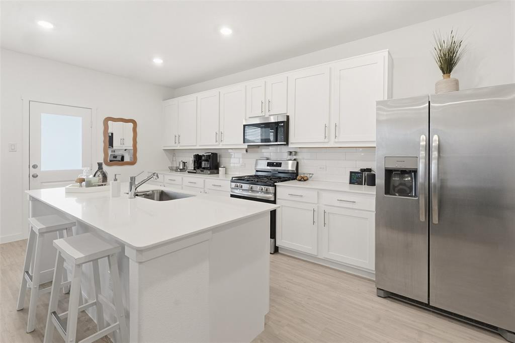 Shaded Tree Ph 1 - Residential Lease