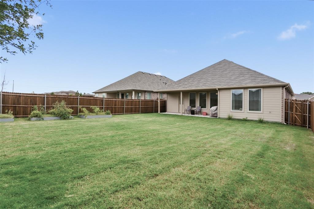 Shaded Tree Ph 1 - Residential Lease