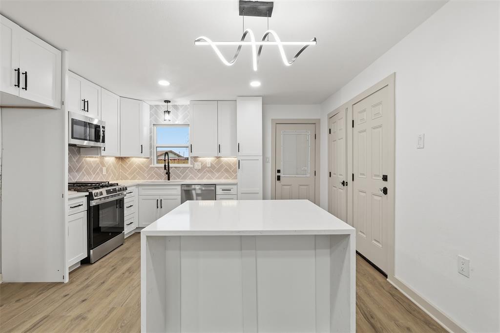 8442 Campanella Drive