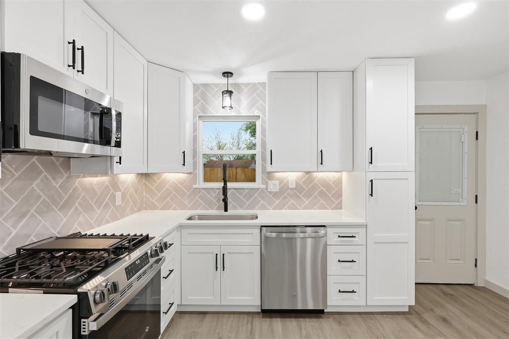 8442 Campanella Drive