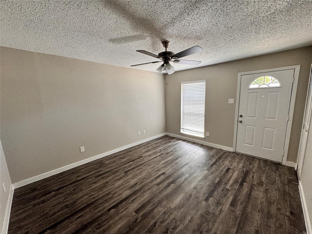 802 Las Palmas Drive