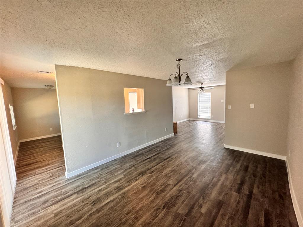 802 Las Palmas Drive