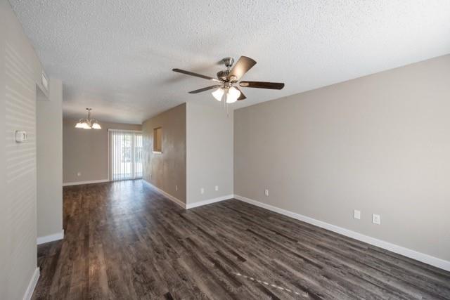 802 Las Palmas Drive