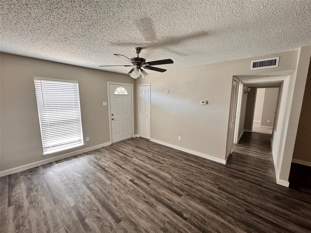 802 Las Palmas Drive